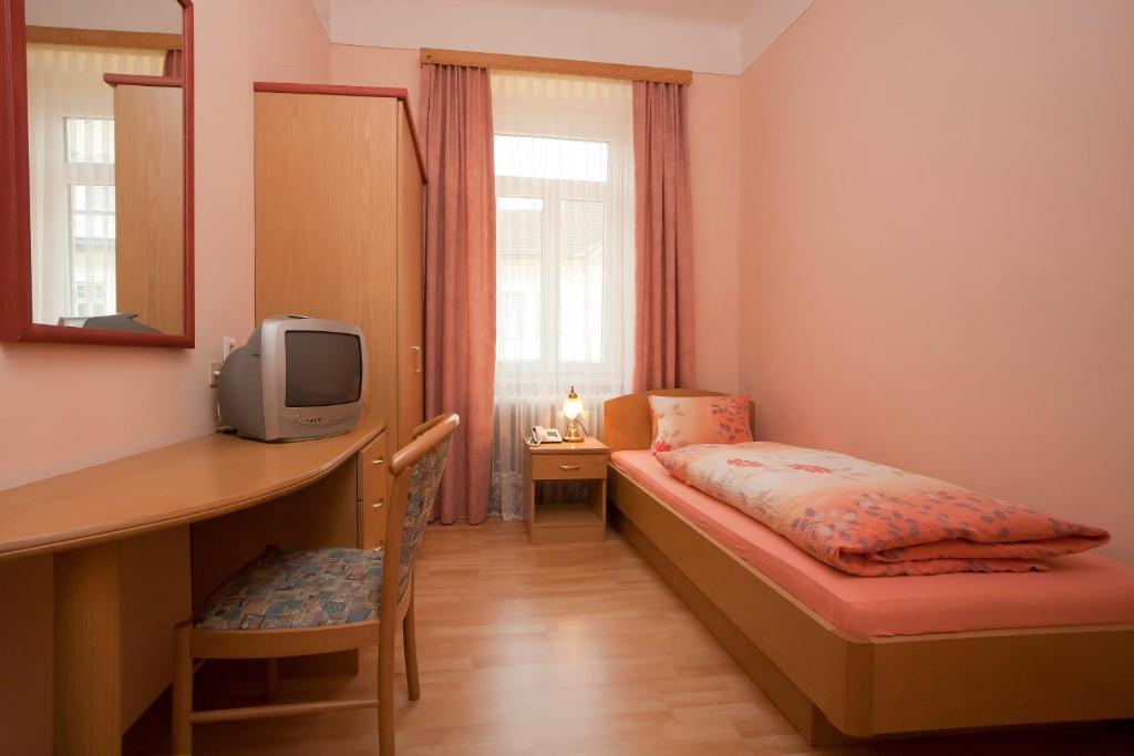 Hotel Glocknerhof Pörtschach am Wörthersee 客房 照片